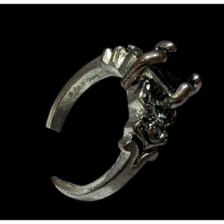 Other Gothic Floral Black Gemmed Ring With Marcasite Accents Size ONE SIZE - 6 Thumbnail