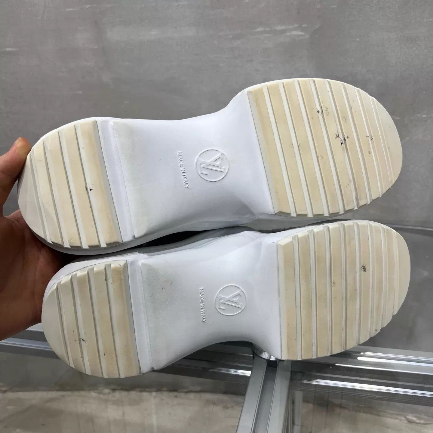 Louis Vuitton LV Silver Monogram Full Print Dad Sneaker UK3 Size US 5.5 / IT 35.5 - 7 Thumbnail