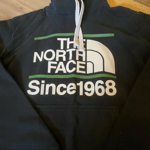 The North Face The North Face Hoodie Mens Medieum up to Large size Red 1968 Sports Outdoors Medium Size: Men's US M / EU 58 / 57 Size US M / EU 48-50 / 2 - 3 Thumbnail