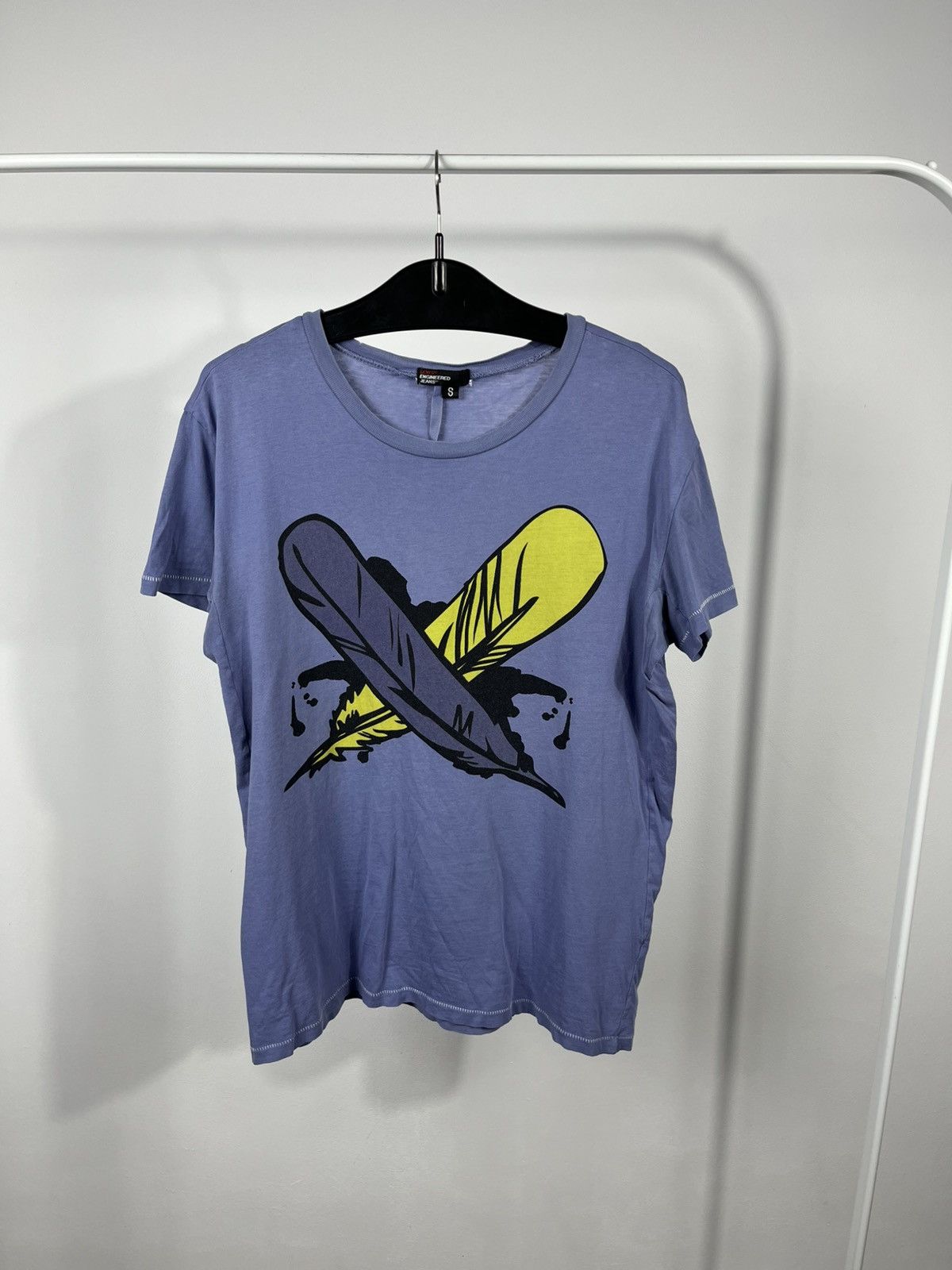 Levi's Levi’s Engineered Jeans Graphic T Shirt Purple Size S Size US S / EU 44-46 / 1 - 1 Thumbnail