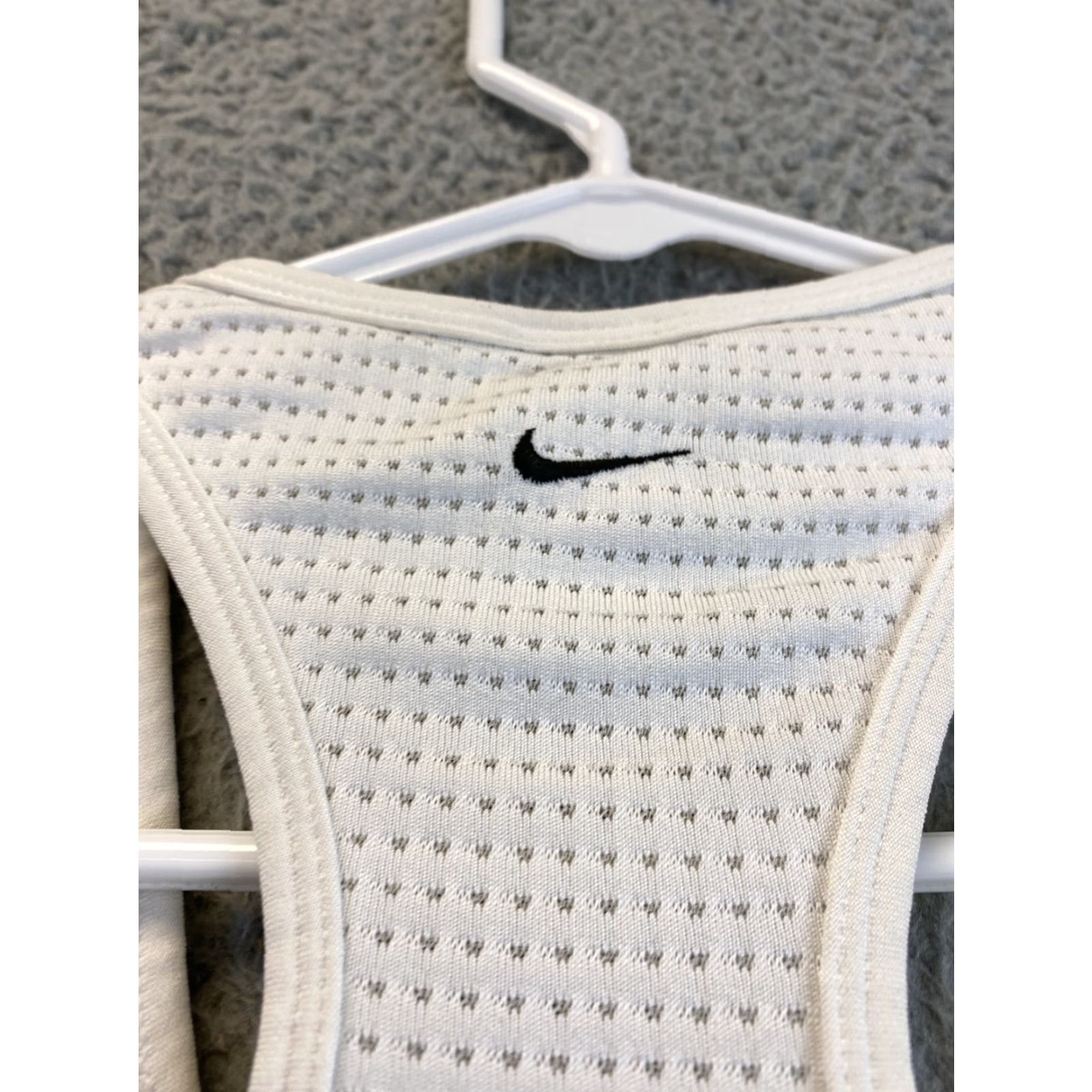 Nike nike tank Size S White Built-In Bra Women Tank Sleeveless Activewear Regular Size S 92-36 Size ONE SIZE - 7 Thumbnail