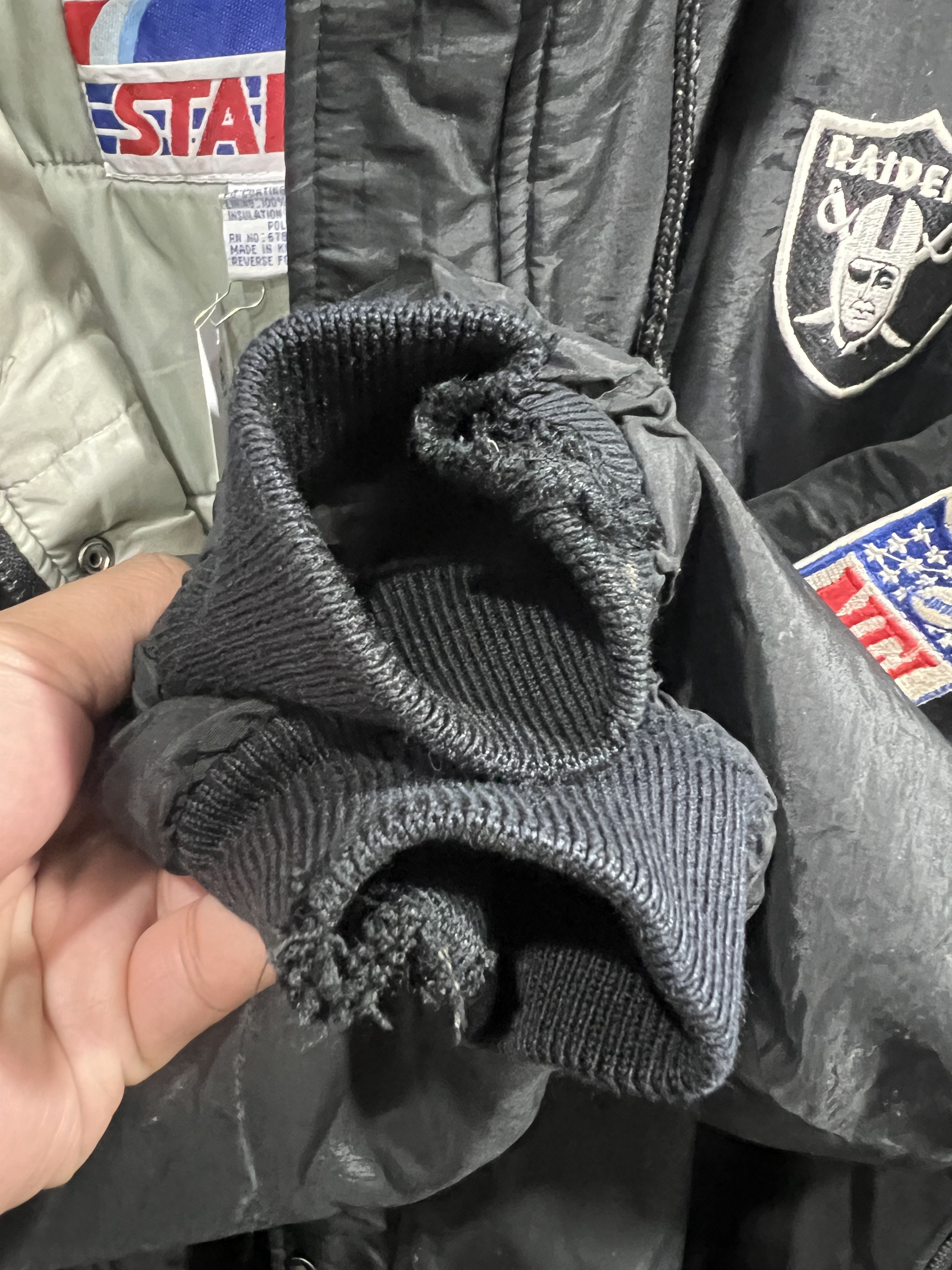 Starter Vintage Starter Los Angeles Raiders NFL Jacket (L) JKA185 Size US L / EU 52-54 / 3 - 5 Thumbnail
