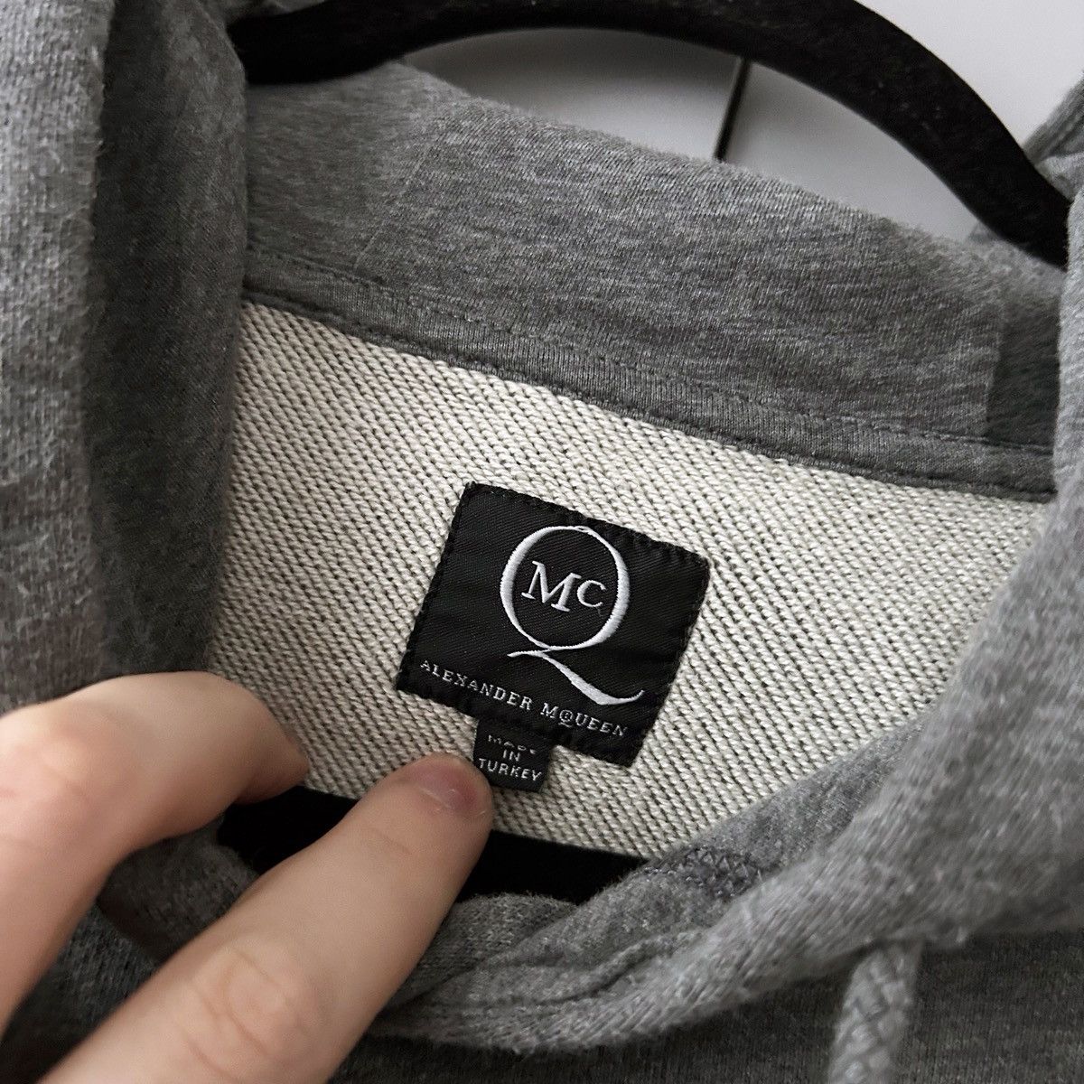 Alexander McQueen Alexander McQueen hoodie logo Size US L / EU 52-54 / 3 - 4 Thumbnail