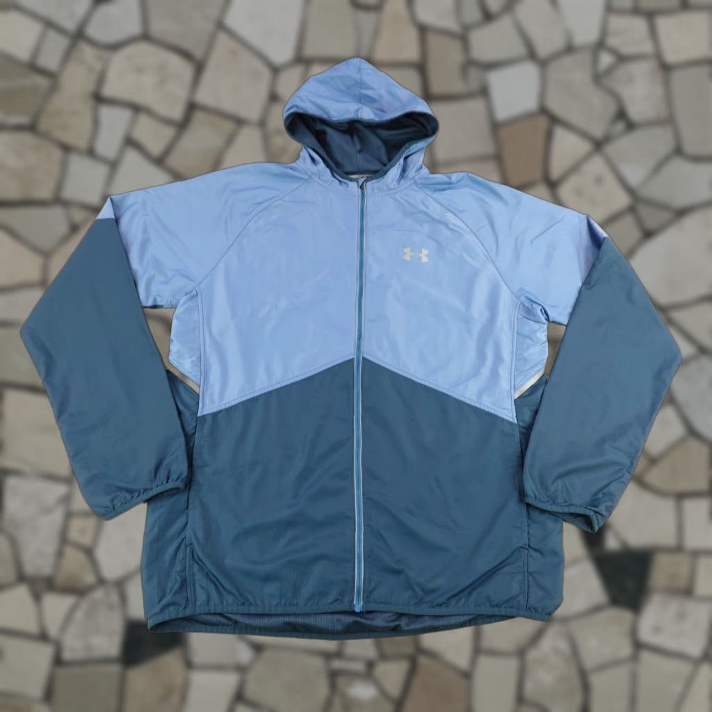 Under Armour VINTAGE Under Armour Jacket Mens Large Blue Running Windbreaker Full Zip Hooded Athletic Coat L Mens > Size US L / EU 52-54 / 3 - 1 Thumbnail