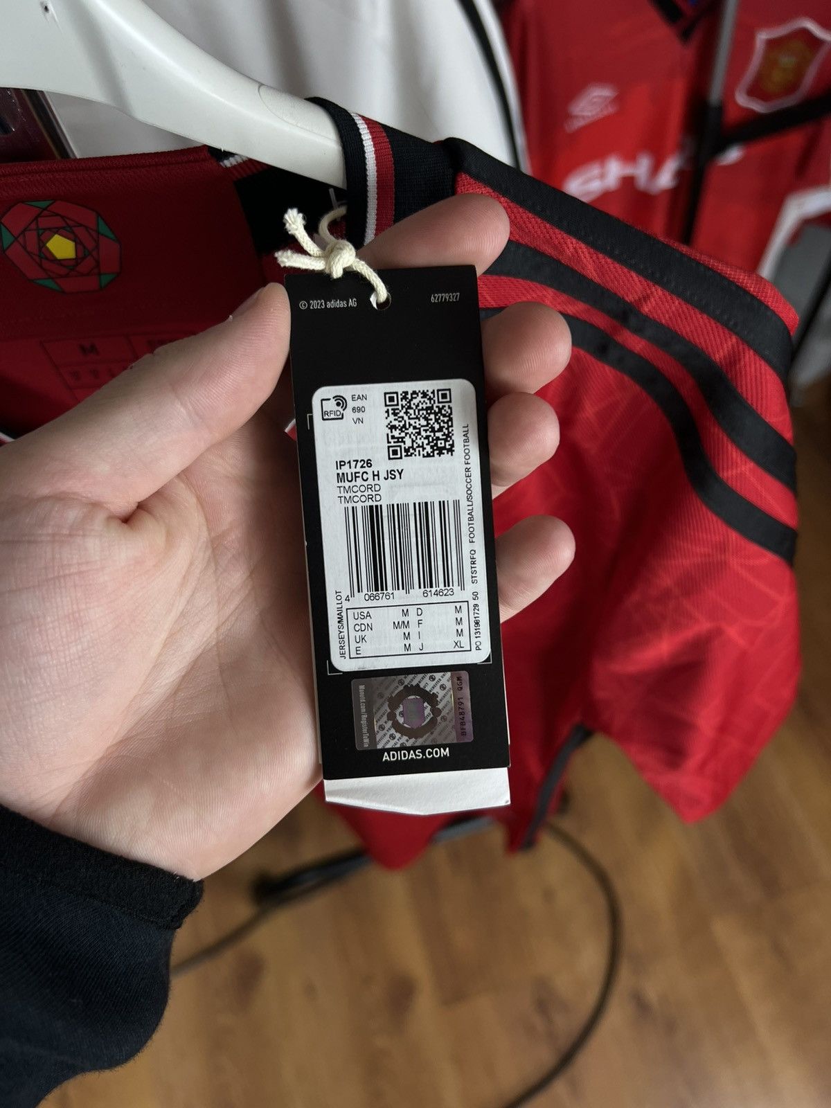 Adidas Soccer Jersey Adidas Manchester United 2023/24 Casemiro #18 Size US M / EU 48-50 / 2 - 8 Thumbnail