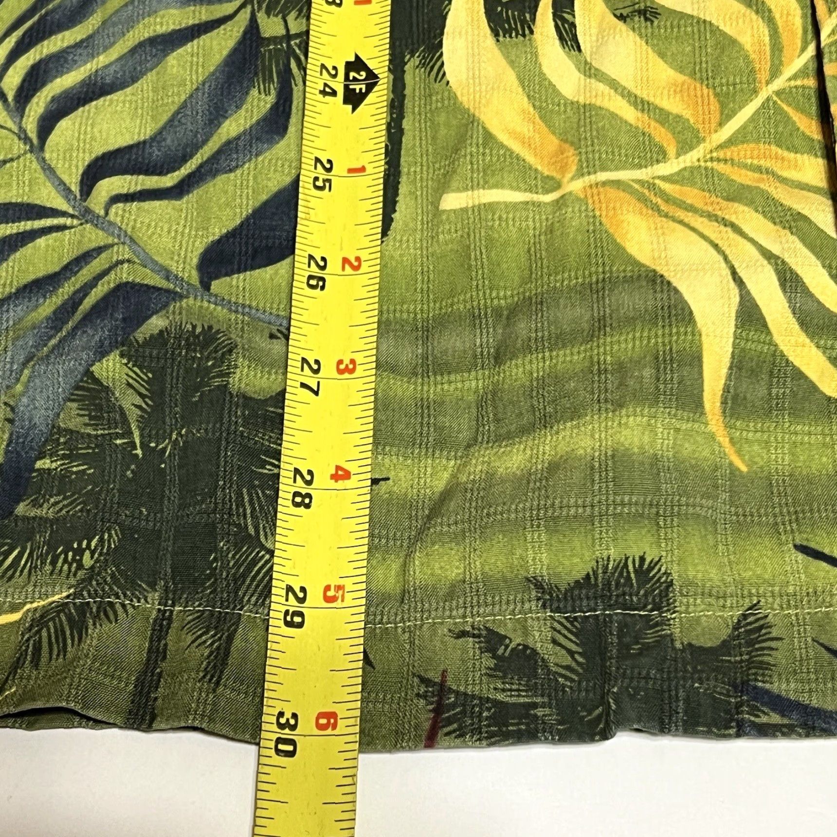 Tommy Bahama Tommy Bahama Shirt Mens Medium Floral Hawaiian Silk Beach Size US M / EU 48-50 / 2 - 5 Thumbnail