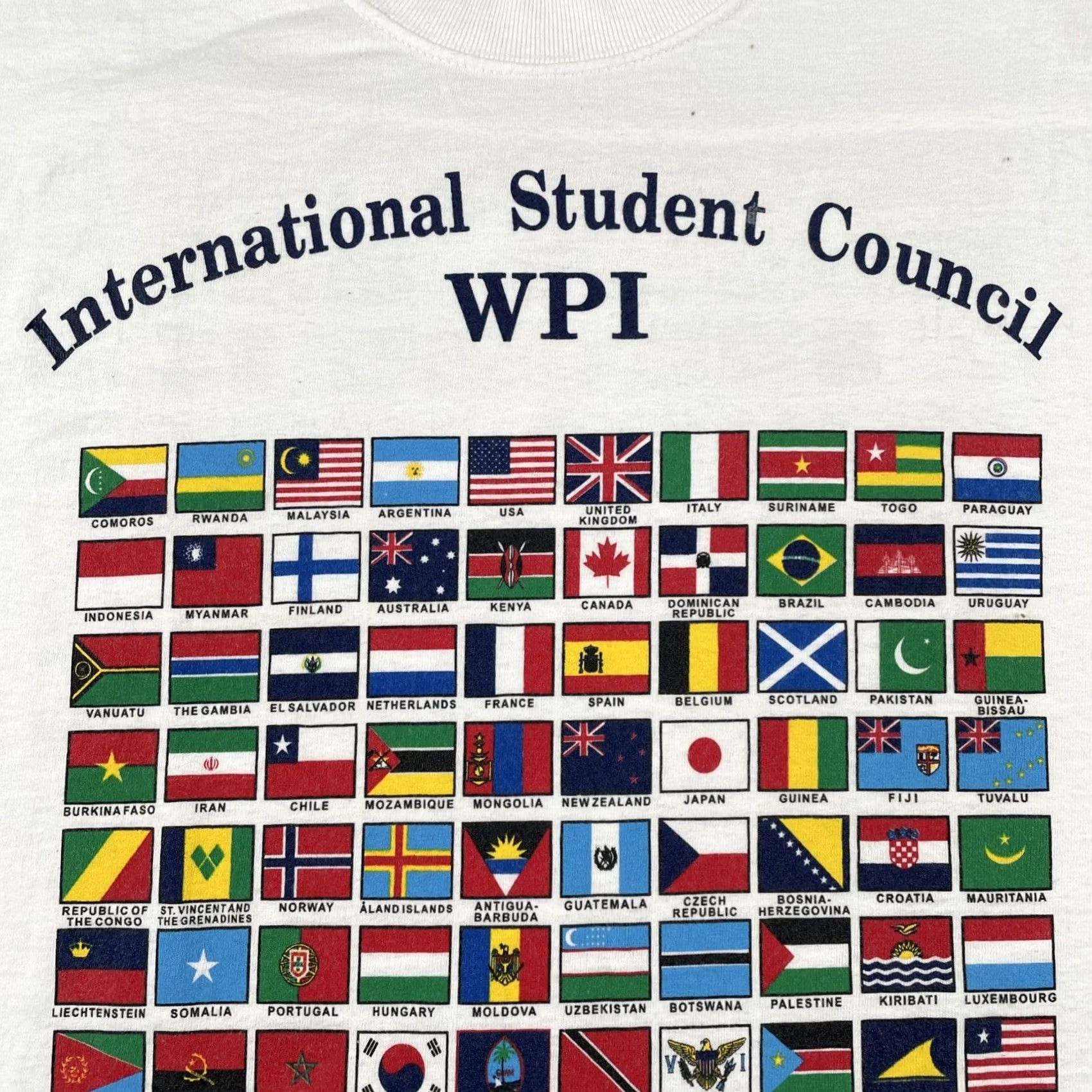 Port & Company VINTAGE Port & Company White Shirt T-Shirt Crew Neck Short Sleeve S Men's World Flags 90s Y2k Travel Abroad Culture Ships Planes Size US S / EU 44-46 / 1 - 3 Thumbnail
