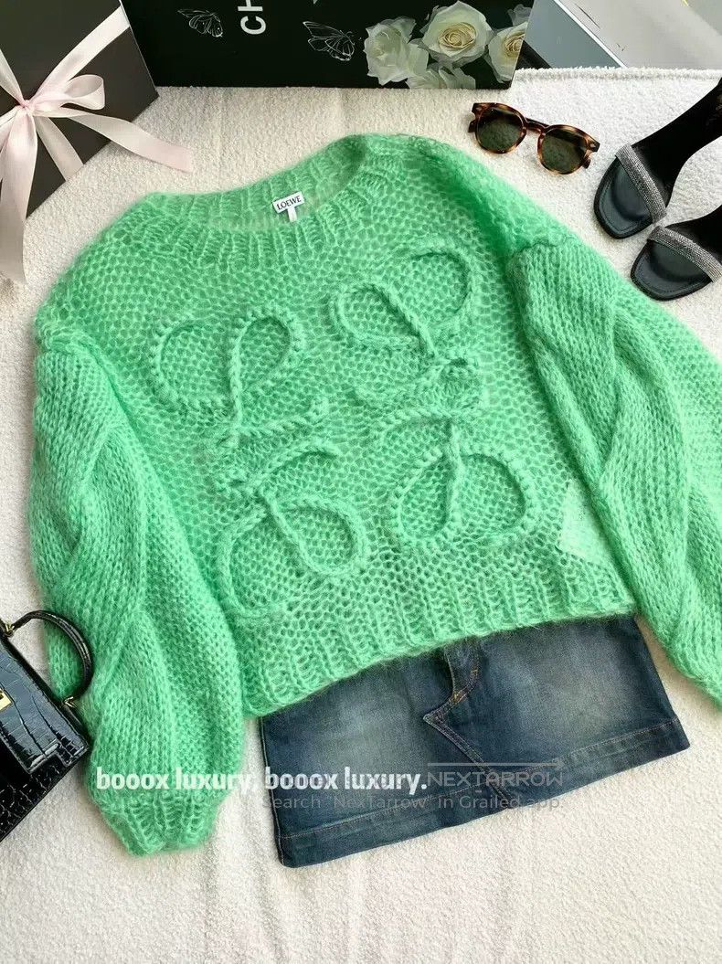 Loewe Loewe Green Embroidered Logo Pattern Long Sleeve Knitted S Size XS / US 0-2 / IT 36-38 - 1 Thumbnail