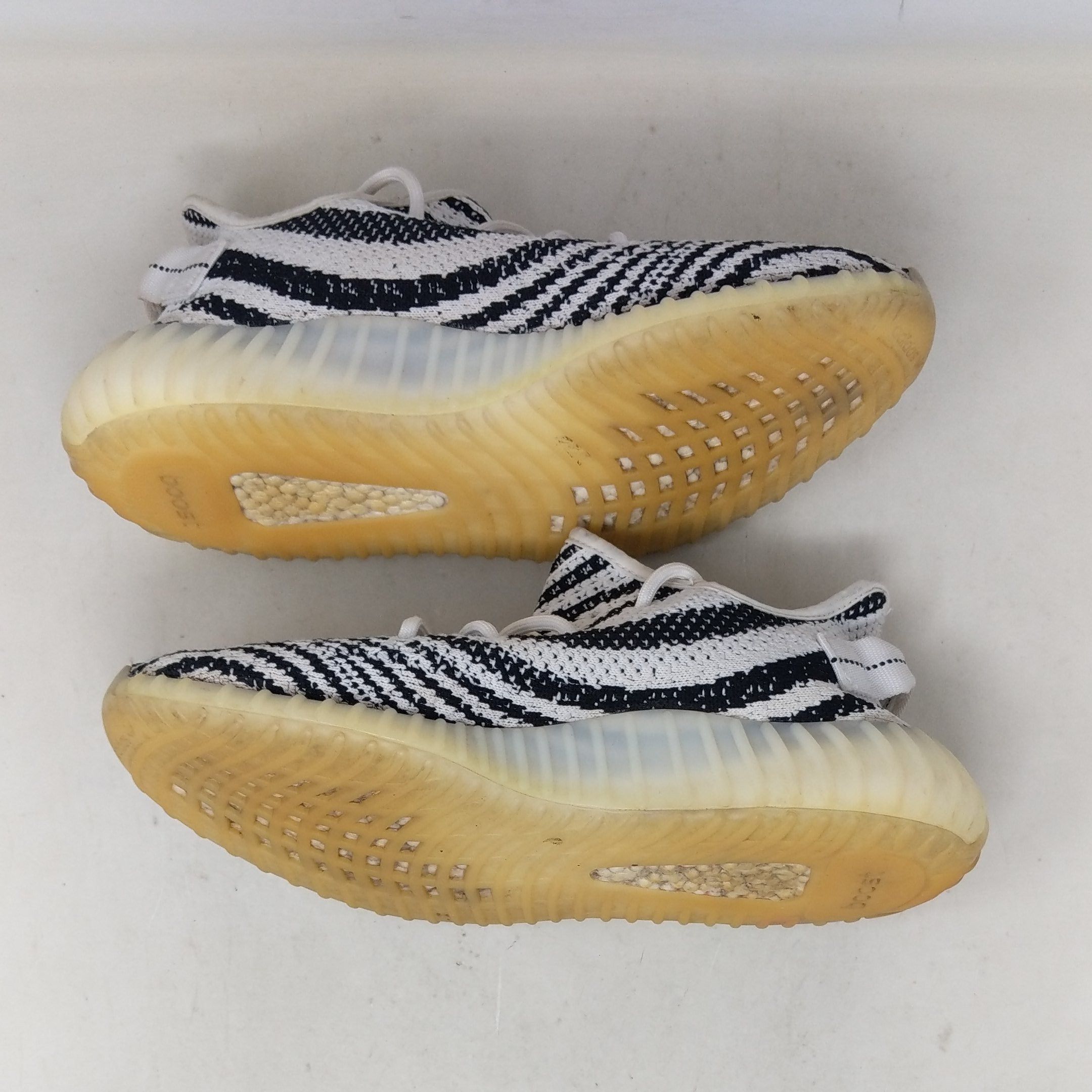 Sneakers Yeezy Zebra 2017 Adidas Yeezy Boost 350 V2 'Zebra' (2017