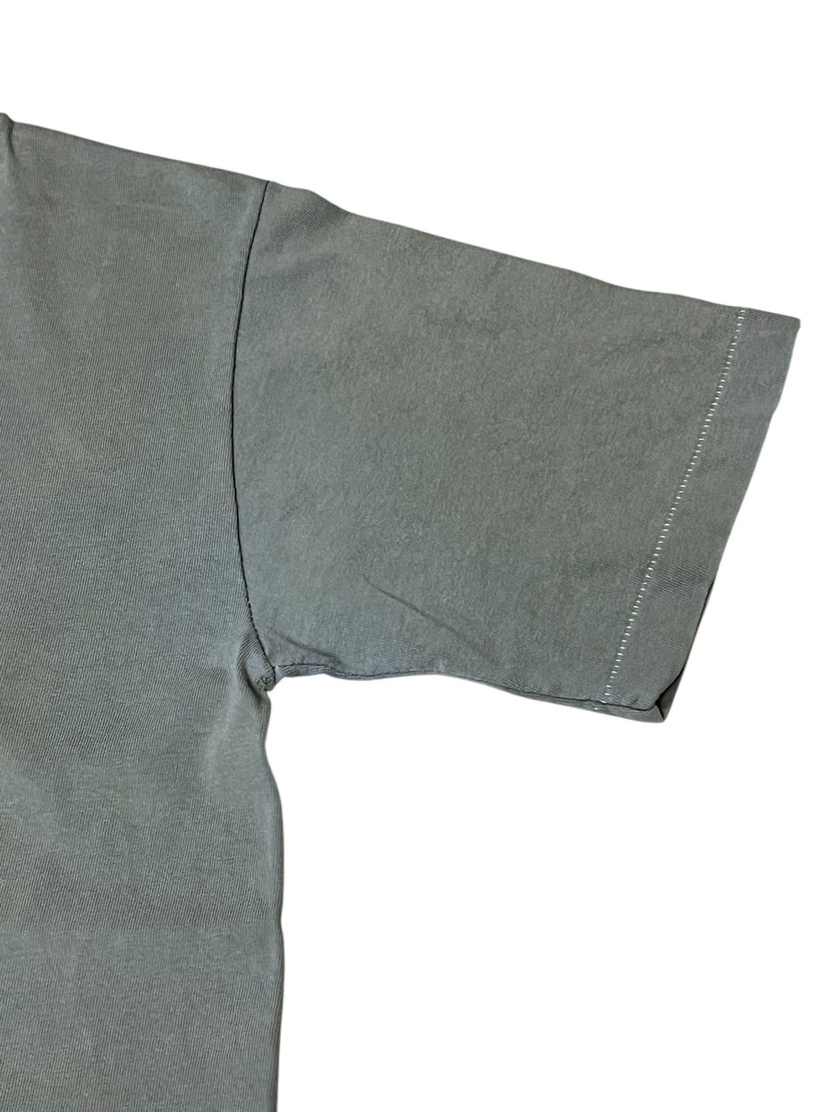 Japanese Brand Vintage 90s japanese CGD distressed tee shirt Size US XS / EU 42 / 0 - 6 Thumbnail