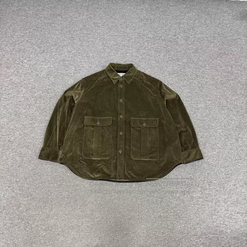 Loewe Loewe Back Leather Patch Logo Military Green Corduroy Jack Size US M / EU 48-50 / 2 - 1 Thumbnail