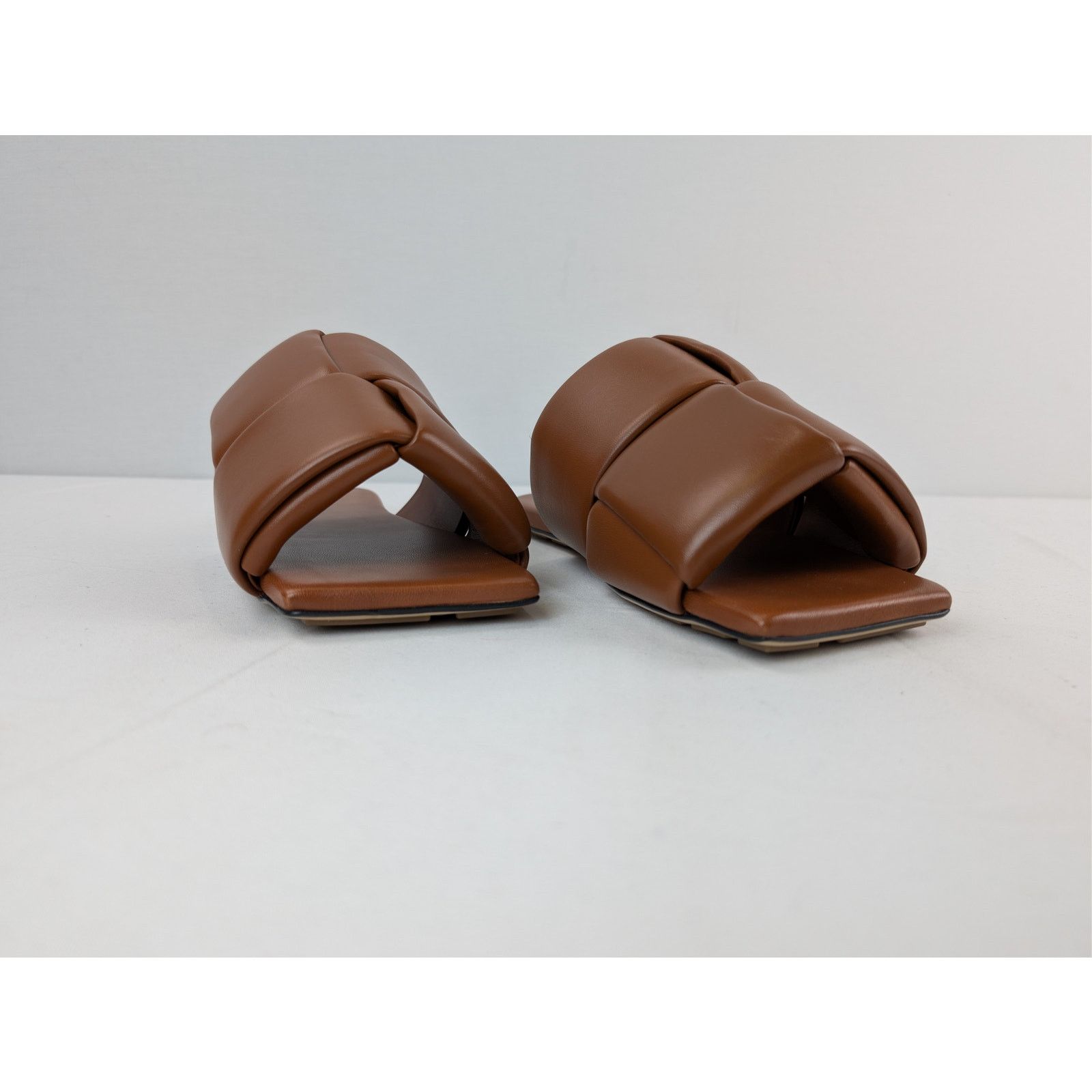 Bottega Veneta o1rshd1 Lagoon Nappa Leather Patch Sandal Slipper in Caramel Size US 9 / EU 42 - 5 Thumbnail