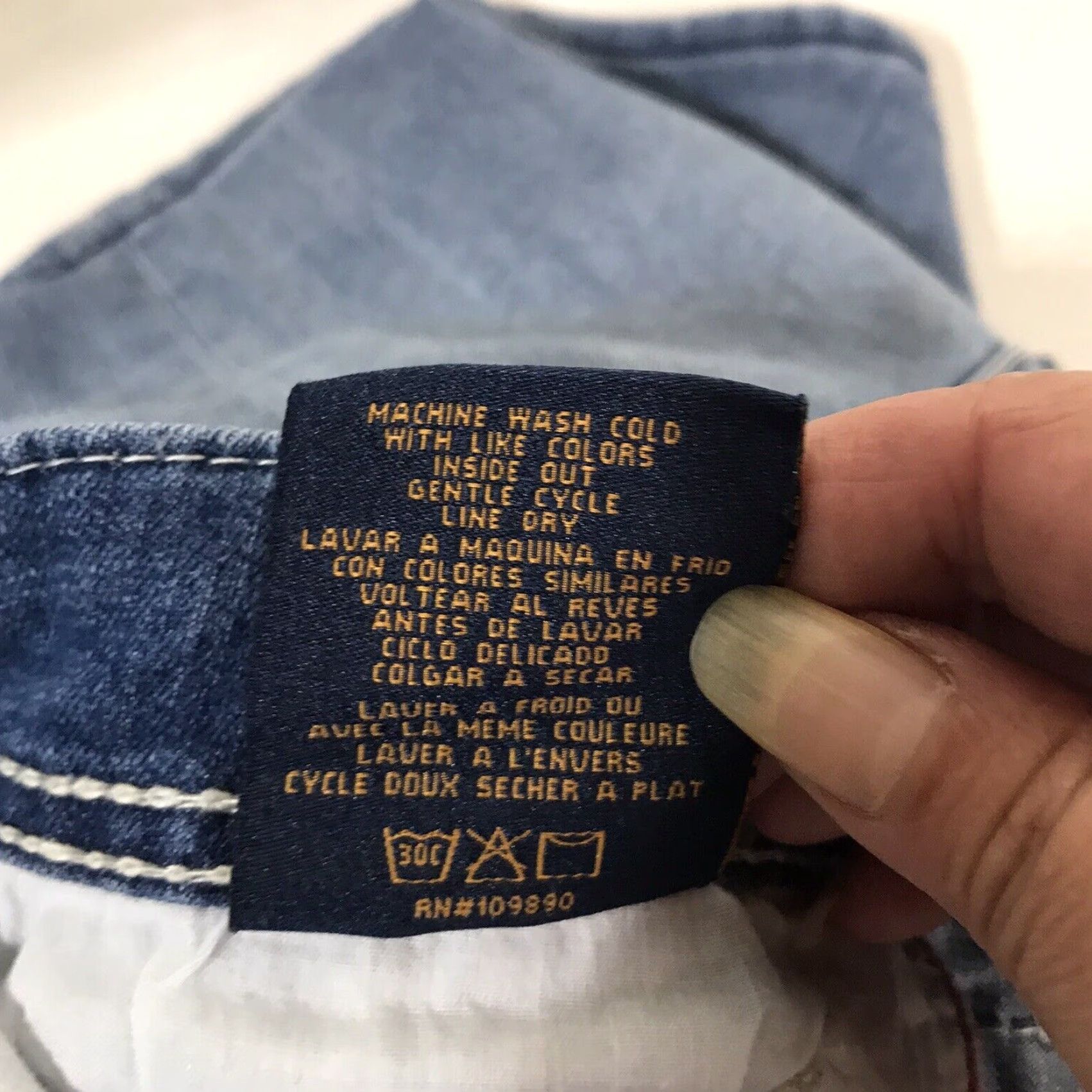 Vintage VINTAGE Seven7 Women's Denim Shorts Bermuda Casual Summer Size 12 Blue Embroidered Stretch Size 34" / US 12 / IT 48 - 5 Thumbnail