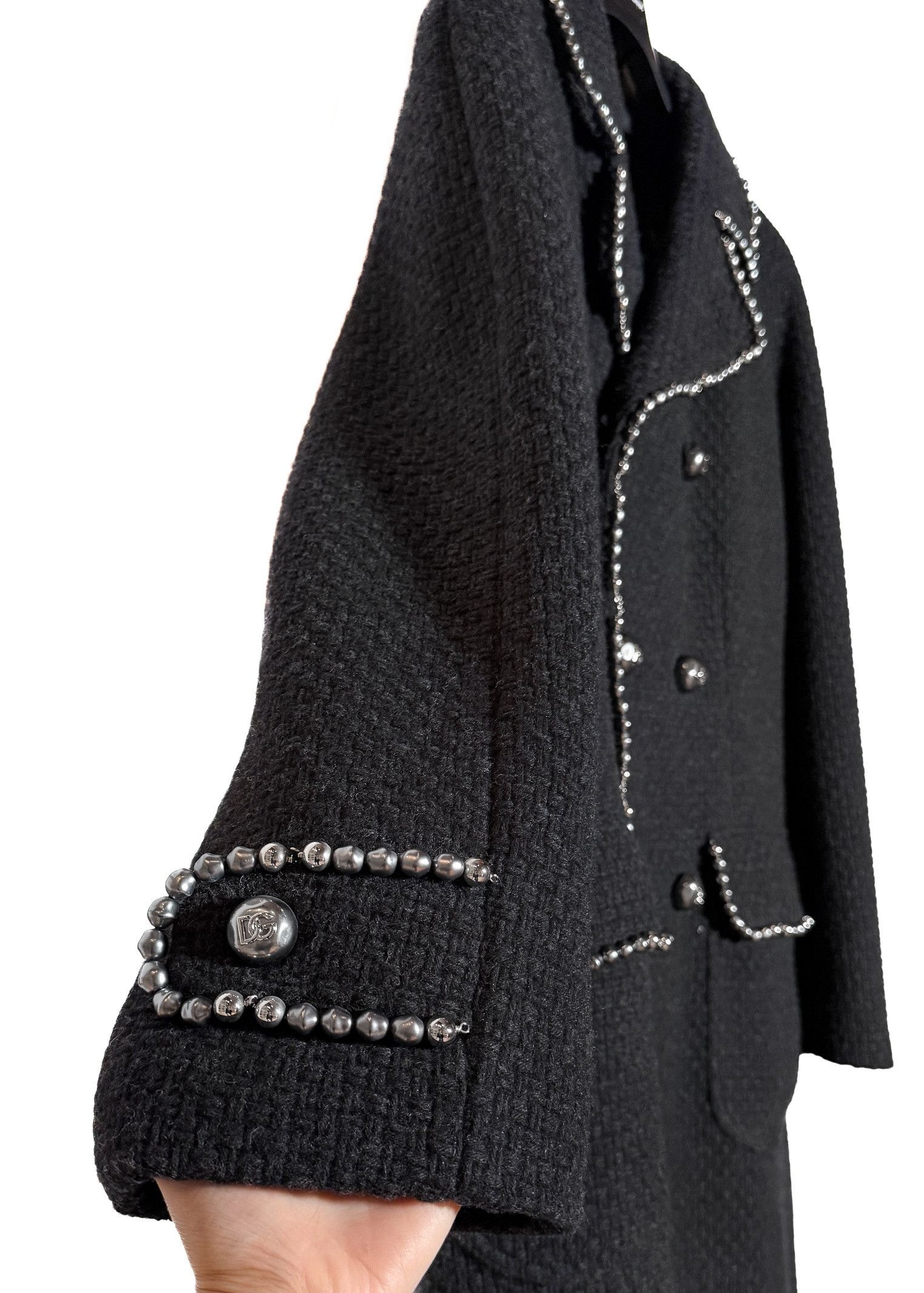 Dolce & Gabbana Dolce & Gabbana FW21 Runway Metal Pearls Tweed Coat Size US S / EU 44-46 / 1 - 3 Thumbnail