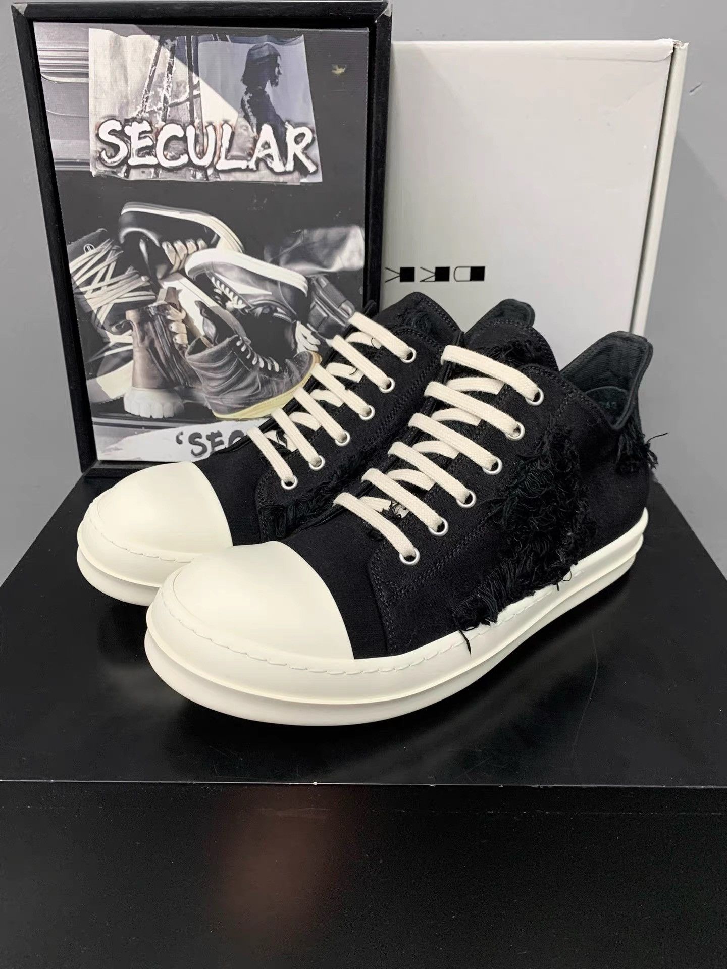 Rick Owens Rick Owens 22SS Slashed Distorted Low Sneakers K34 Size US 7 / EU 40 - 4 Thumbnail