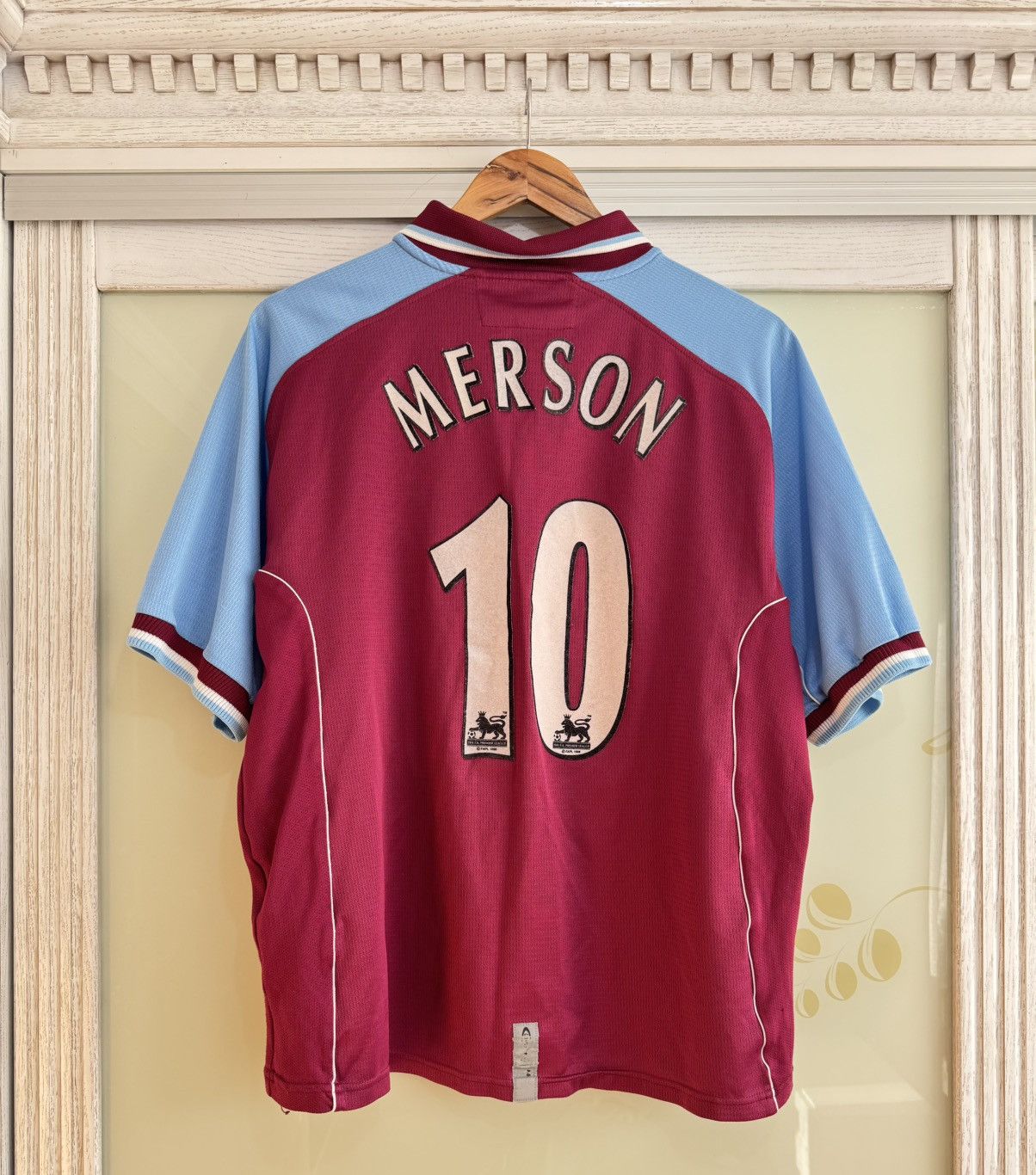 Diadora Vintage Merson #10 Aston Villa 2000-2001 Home Soccer Jersey Size US L / EU 52-54 / 3 - 1 Thumbnail