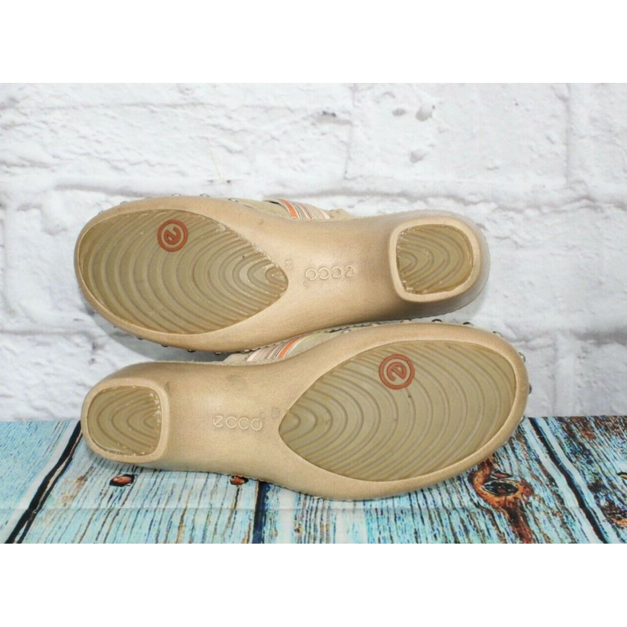 Ecco × Leather Ecco Women's Tan Suede Leather Strap Studded Mule Clogs Size US 7.5 / IT 37.5 - 9 Thumbnail