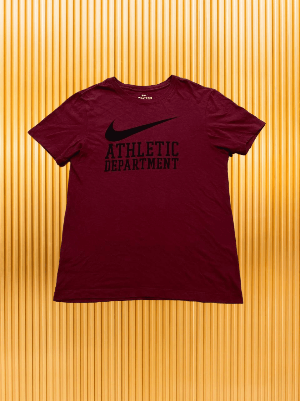 Nike T-Shirt Streetwear big logo Y2K Vintage NIke Size US S / EU 44-46 / 1 - 1 Thumbnail