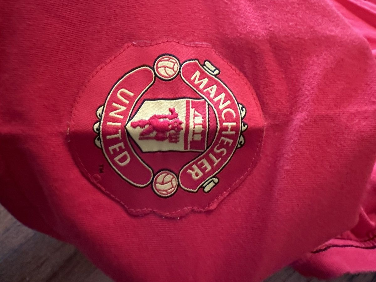 Vintage Manchester United T Shirt Size US M / EU 48-50 / 2 - 4 Thumbnail