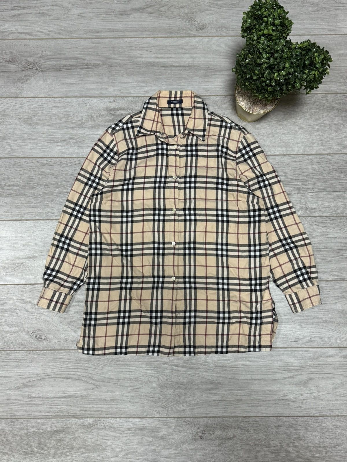 Burberry Burberry nova check buttons all over shirt Size XL / US 12-14 / IT 48-50 - 1 Thumbnail