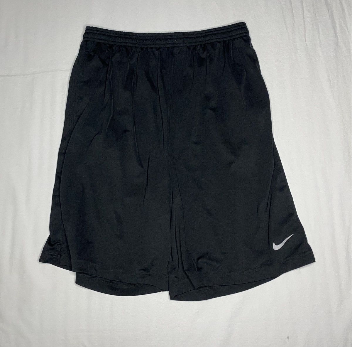 Nike Nike Shorts Large Black Dri Fit Swoosh Athletic Sportswear Size US 32 / EU 48 - 1 Thumbnail