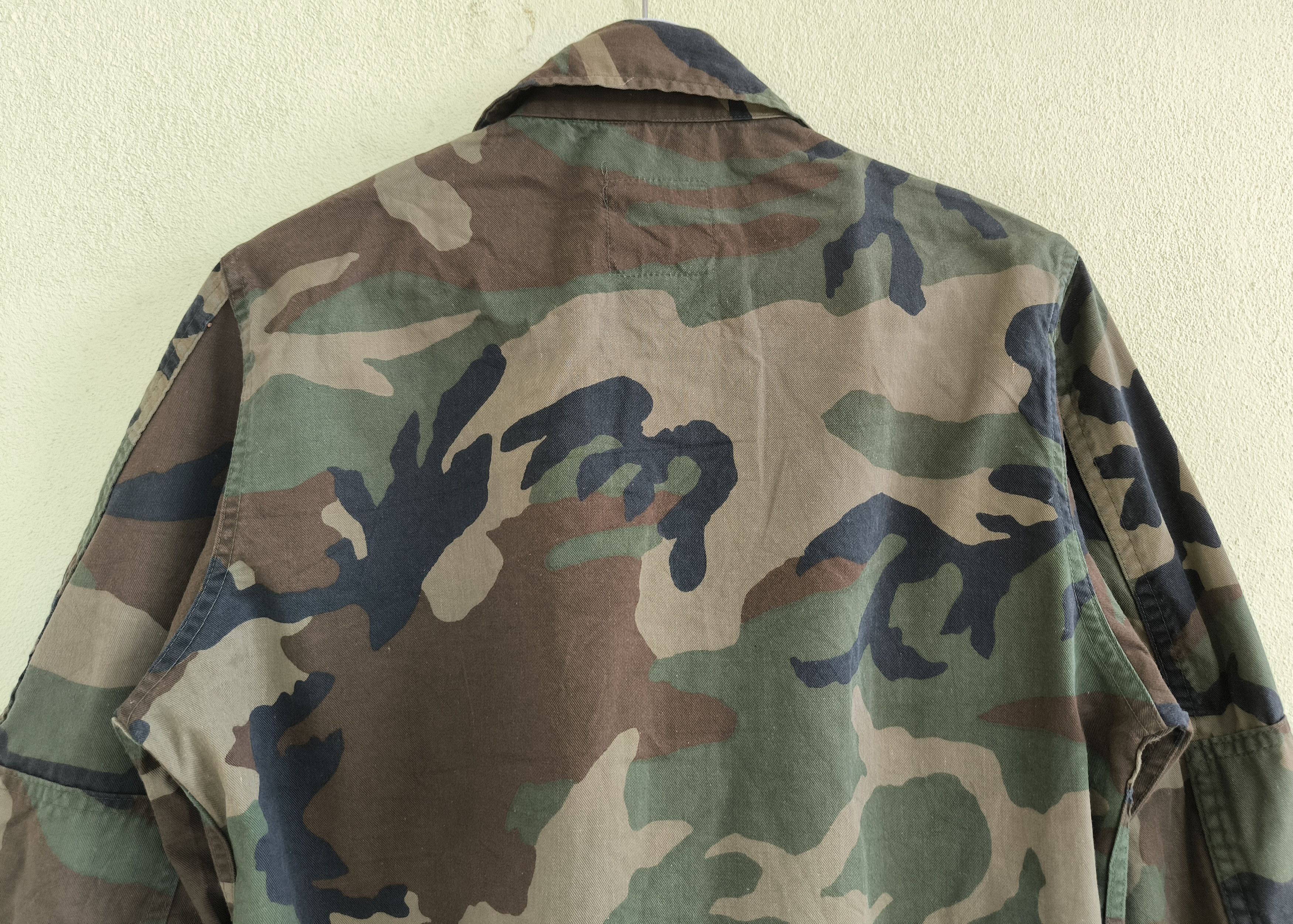 Vintage Vtg military woodland combat camo field jacket Size US M / EU 48-50 / 2 - 9 Thumbnail