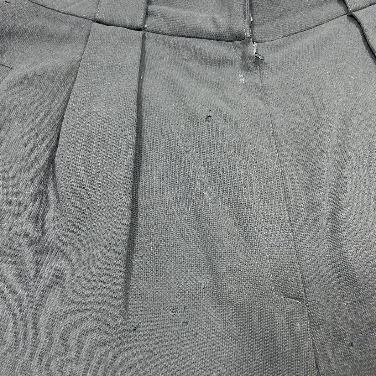 Dior × Vintage Vintage Dior Distressed Sport Short Ladies Pant Size 26" / US 2 / IT 38 - 5 Thumbnail