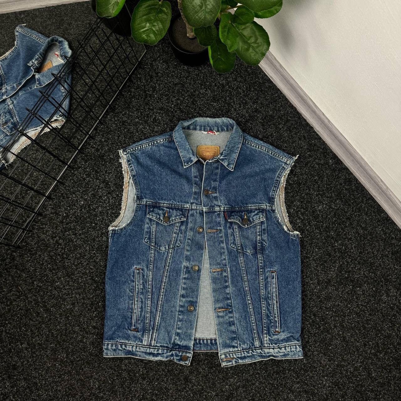 Levi's Levis denim vest vintage jeans streetwear american style Size US M / EU 48-50 / 2 - 1 Thumbnail