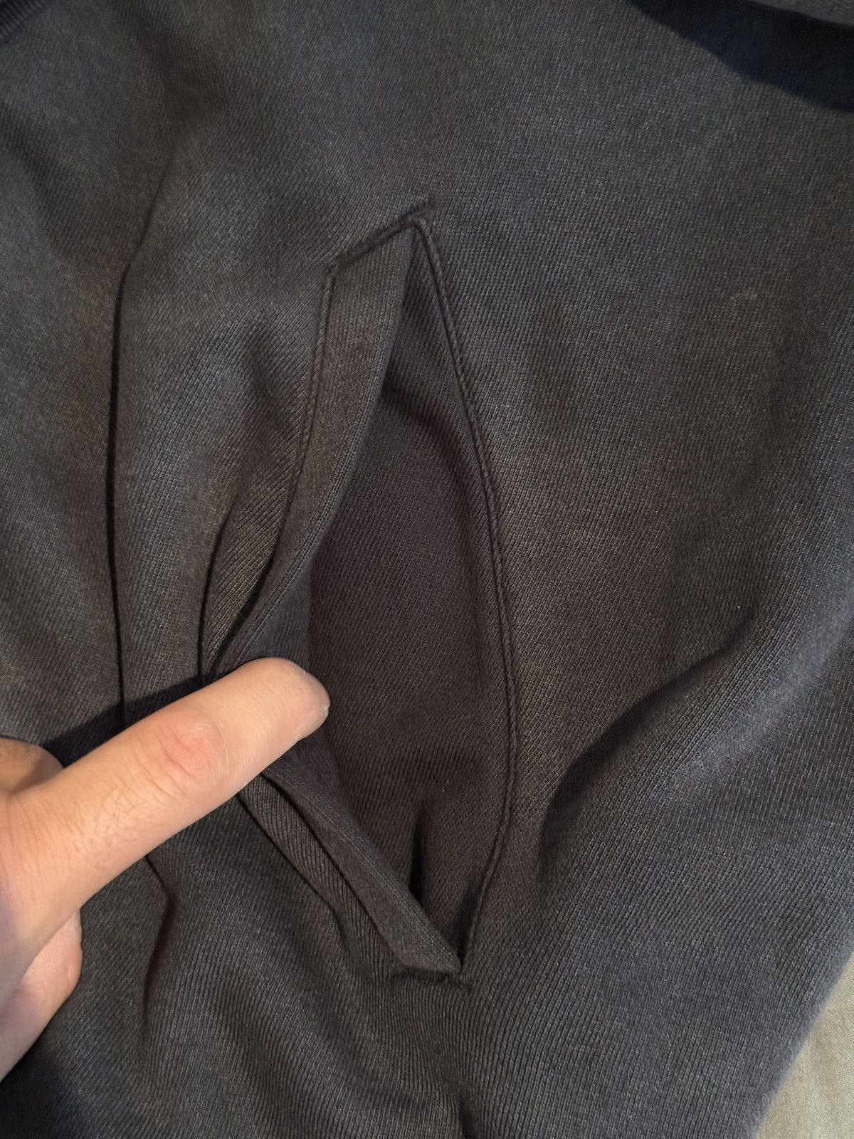Yeezy YEEZY SEASON 9 BLACK ZIP UP Size US S / EU 44-46 / 1 - 2 Thumbnail
