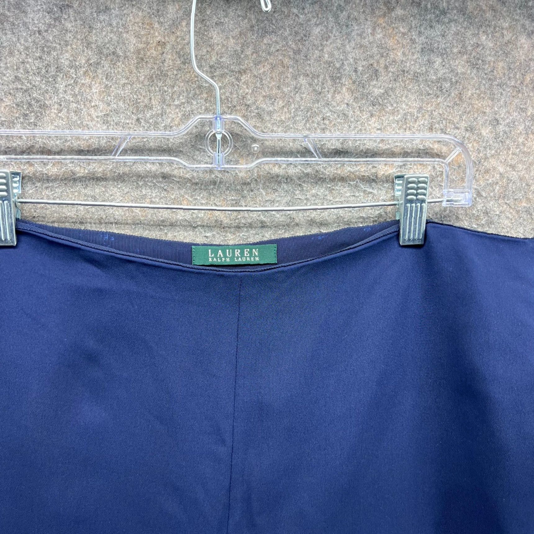 Ralph Lauren VINTAGE? No. Lauren Ralph Lauren Dress Pants Women 12 Blue Chino Pleated Wide Leg Trouser Dress Pants Womens Regular 12 Blue Wide-Leg Size 24" / US 00 / IT 34 - 6 Thumbnail