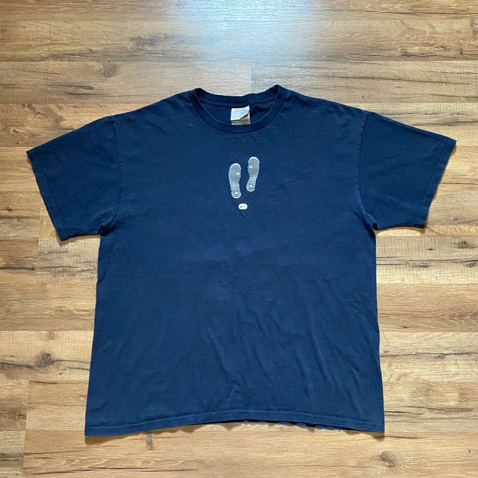 Nike Y2K Nike Air Force 1 Center Swoosh Short Sleeve Size US L / EU 52-54 / 3 - 3 Thumbnail