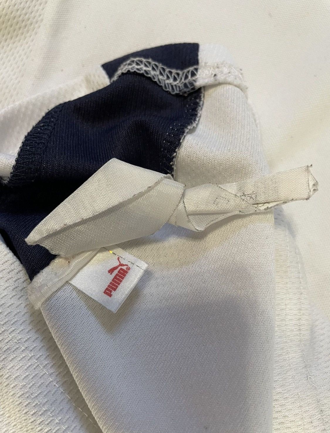 Vintage Puma Tottenham Vintage Soccer Jersey Shirt Size US XL / EU 56 / 4 - 6 Thumbnail