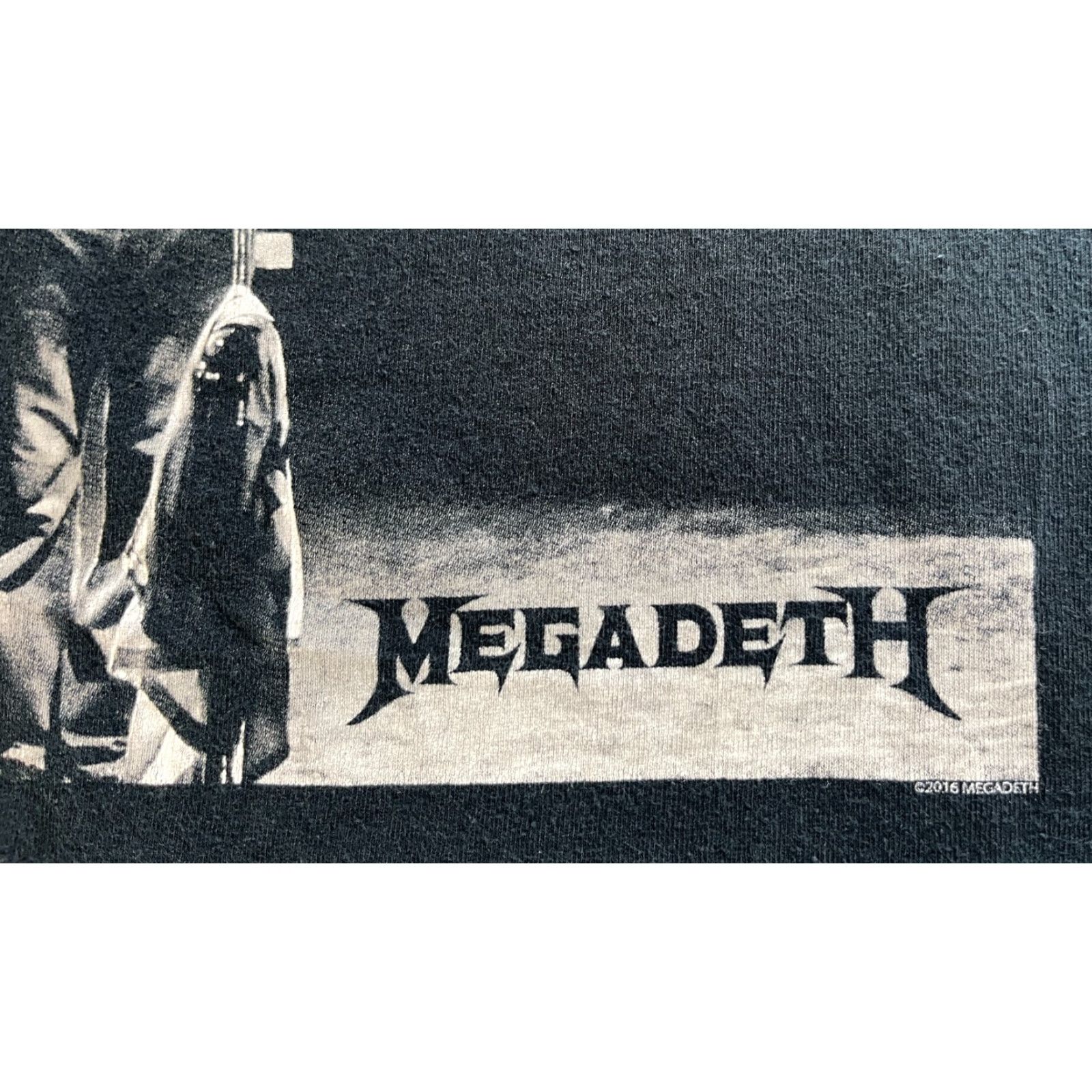 Gildan Megadeth Men’s 2016 T-shirt Heavy Cotton XL Black Band Music Shirt Sized XL Size US XL / EU 56 / 4 - 4 Thumbnail