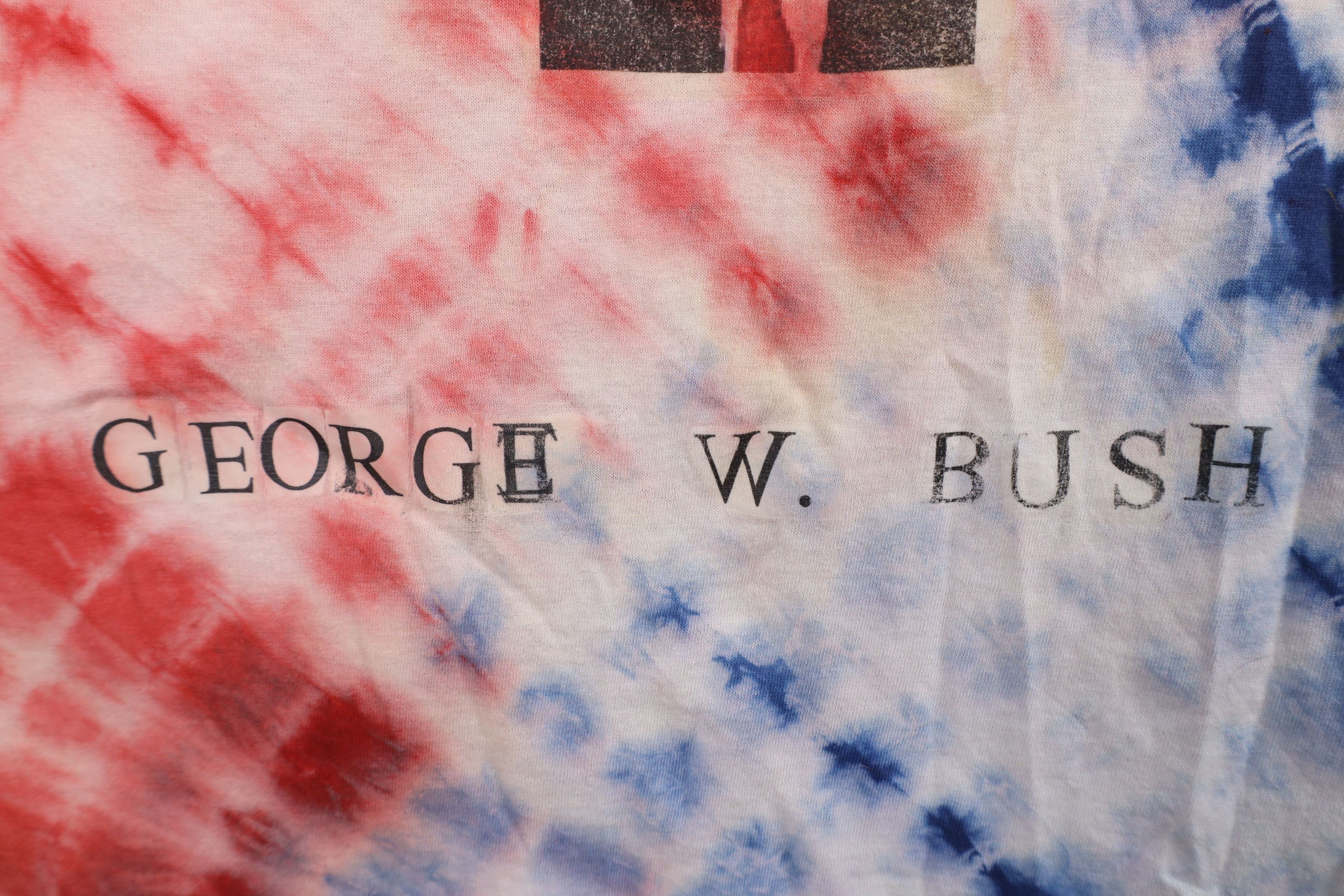 Vintage Vintage Y2K Vote For George W Bush Tie Dye T-Shirt Cotton Size US XXL / EU 58 / 5 - 7 Thumbnail