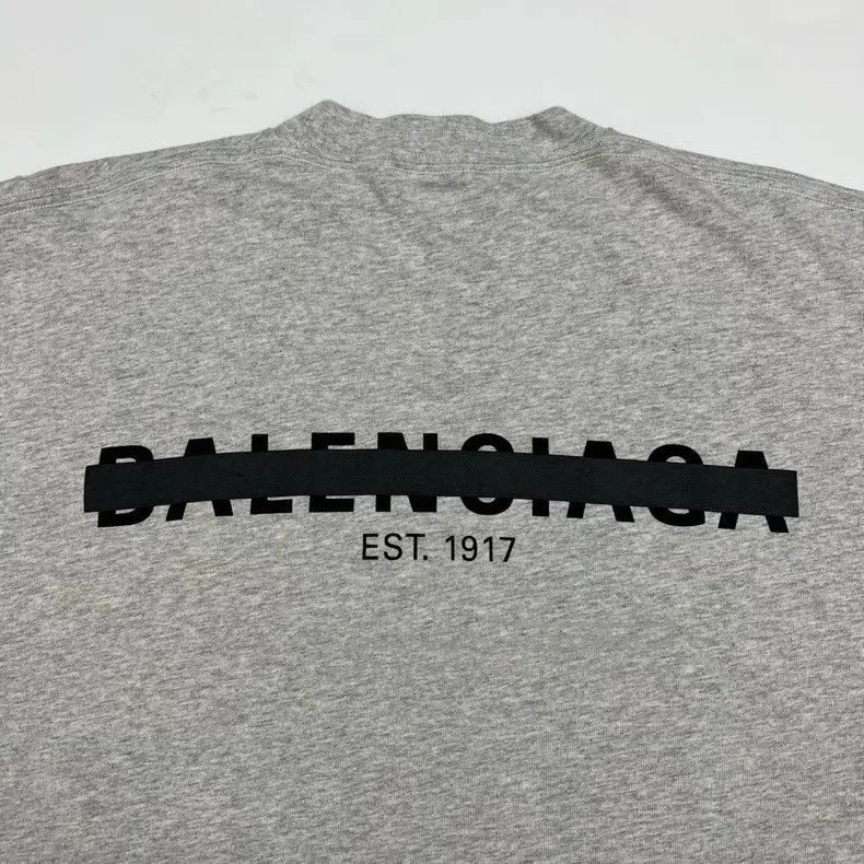 Balenciaga Balenciaga Gray Front and Back Letter Logo Striped Tape Sh Size US M / EU 48-50 / 2 - 5 Thumbnail