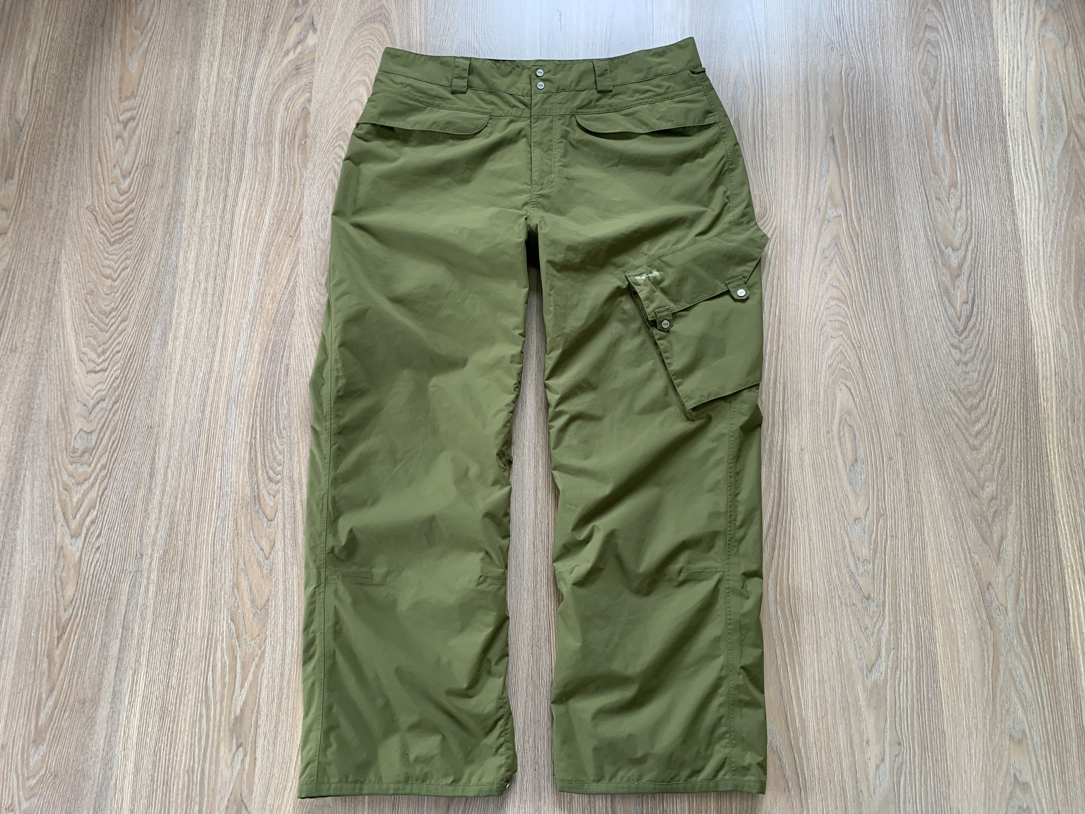 Goretex × Helly Hansen Helly Hansen Khaki Snowboarding Ski Pants Trousers Size US 42 / EU 58 - 2 Thumbnail
