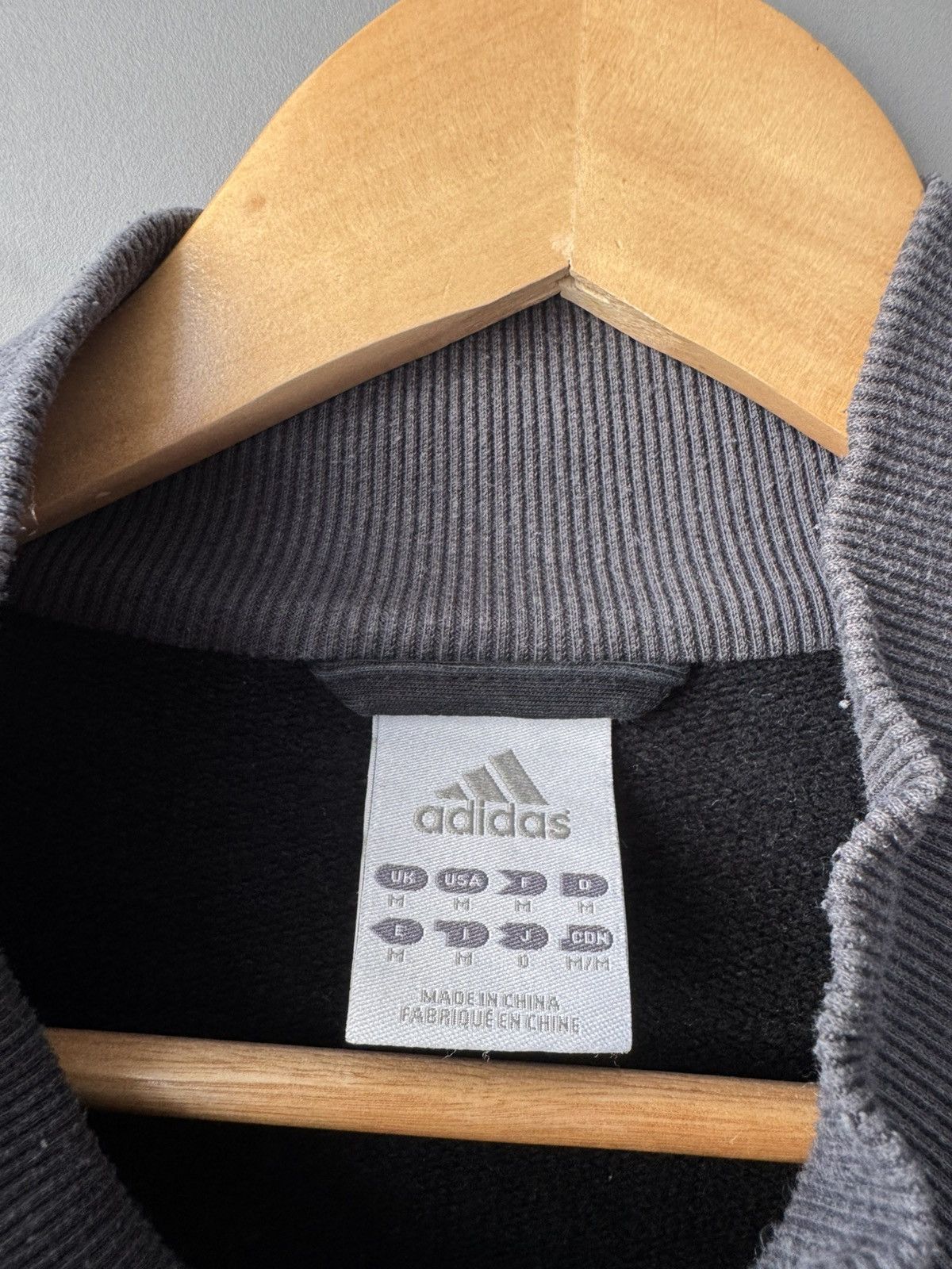 Adidas Vintage Adidas Milan Y2K Track Soccer Zip Sweatshirt Jacket Size US M / EU 48-50 / 2 - 4 Thumbnail