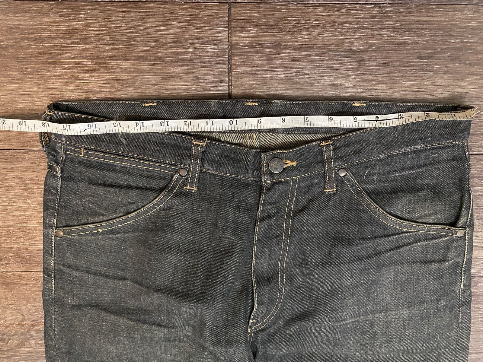Bape × Vintage A bathing ape vintage jeans Size US 34 / EU 50 - 8 Thumbnail