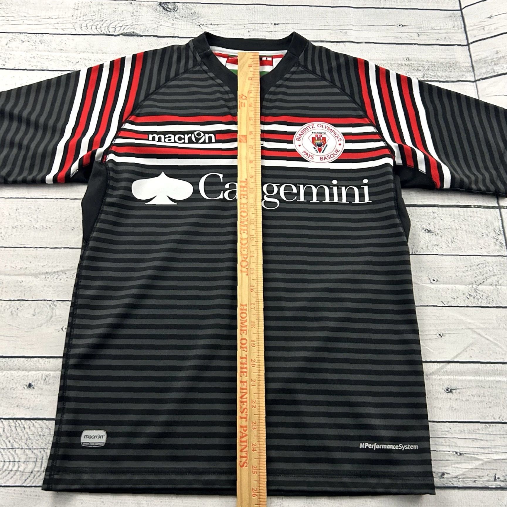 Macron Macron Biarritz Short Sleeve Rugby Jersey Shirt Men S Black Size US S / EU 44-46 / 1 - 6 Thumbnail