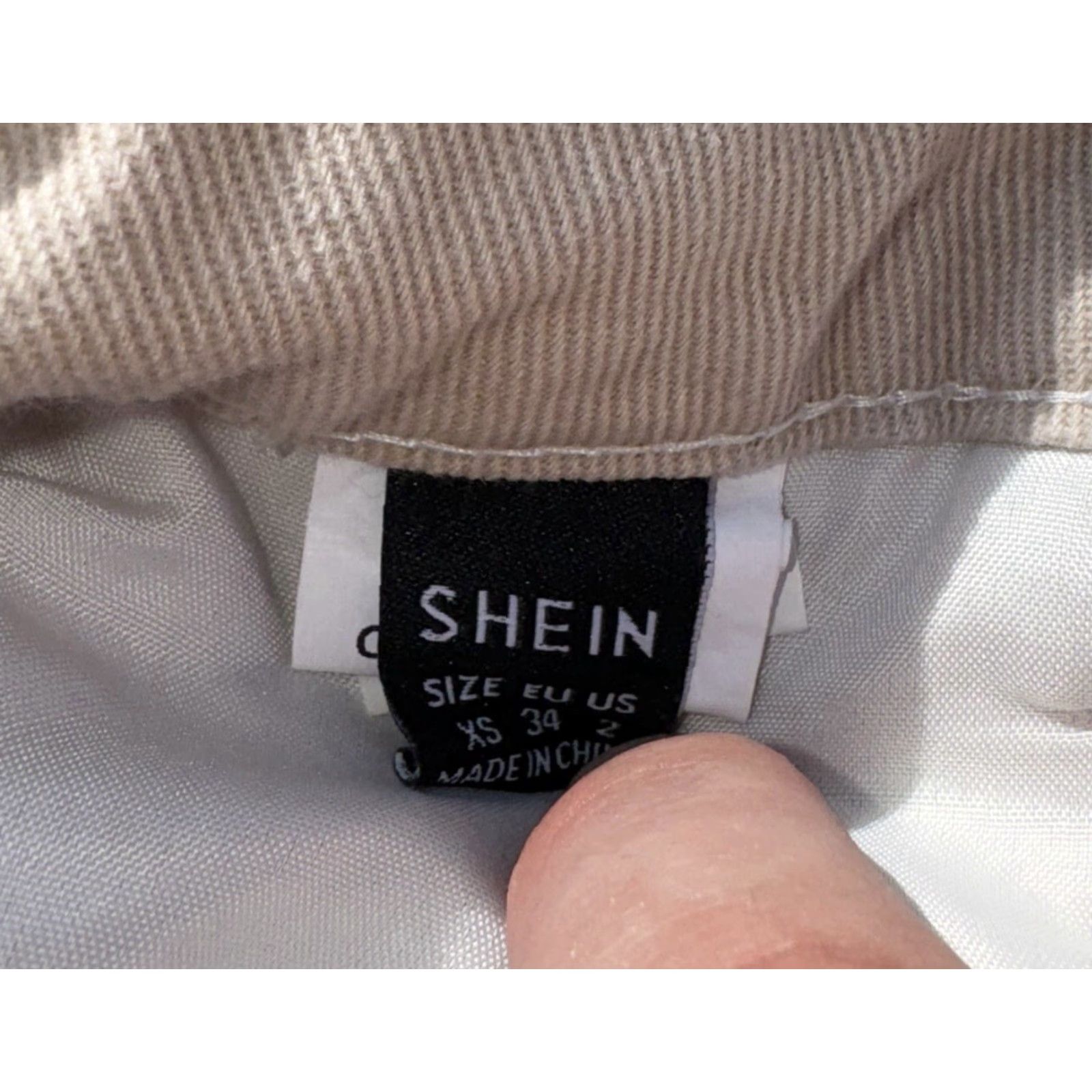 Shein Shein Bermuda Grunge Jean Shorts XS Beige Baggy Jorts Skater Y2K Style Tan Baggy Shorts Womens XS Size 26" / US 2 / IT 38 - 8 Thumbnail
