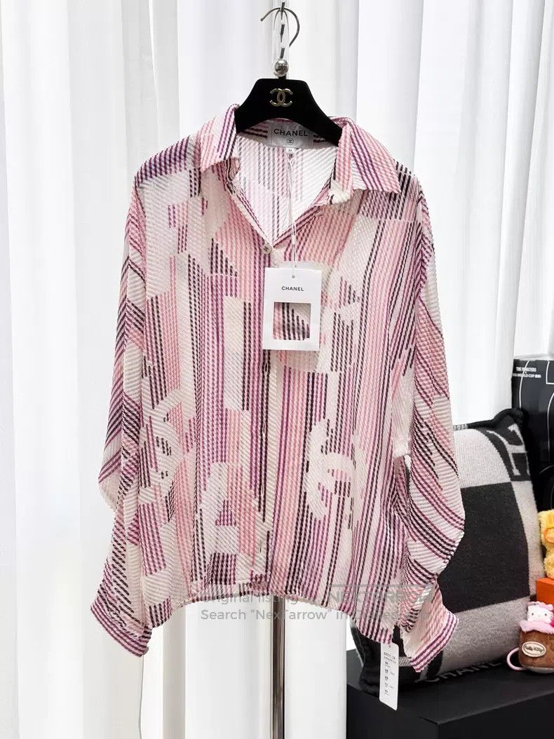 Chanel Chanel Double C printed long-sleeved shirt Size XS / US 0-2 / IT 36-38 - 1 Thumbnail