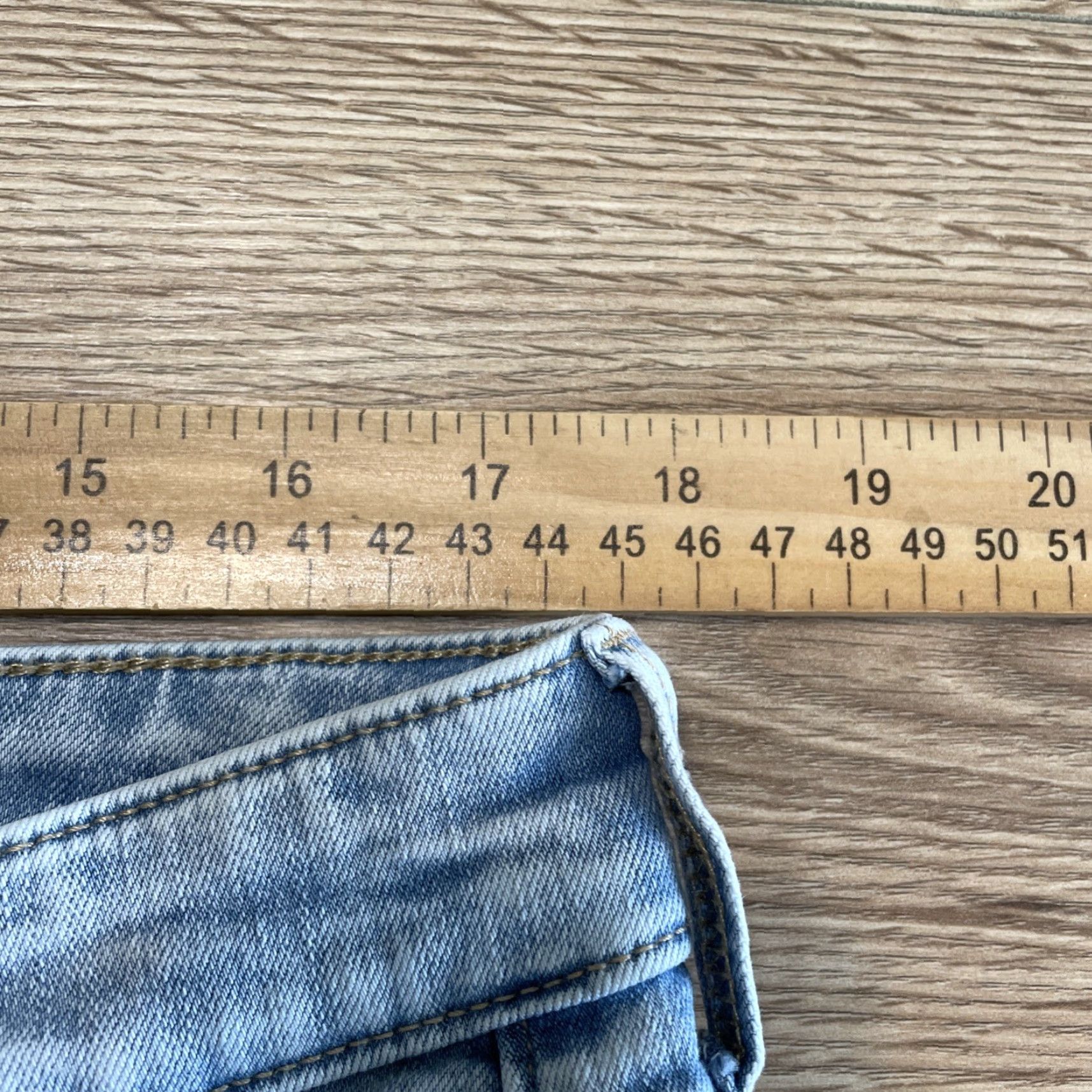 Vintage VINTAGE Wonderly Womens Denim Jeans Skinny Mid Rise Size 16 Blue Light Wash Womens Size 38" / US 16 / IT 52 - 5 Thumbnail