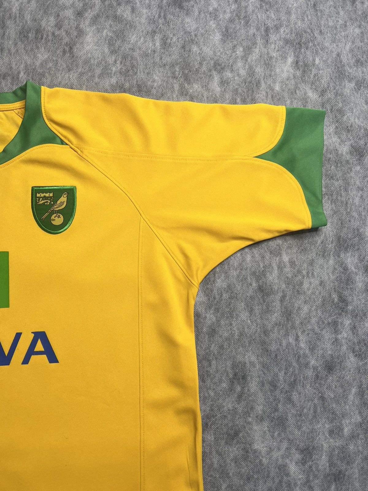 Other Xara Norwich 2010/2011 Home Kit Soccer Jersey Large Size US L / EU 52-54 / 3 - 6 Thumbnail