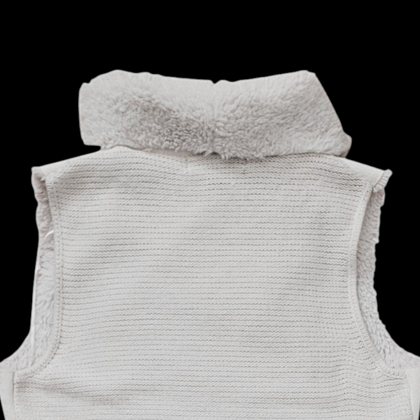 NBDN Nobrandedon Romeo & Juliet Off White Vest Cardigan | Size M Size M / US 6-8 / IT 42-44 - 4 Thumbnail