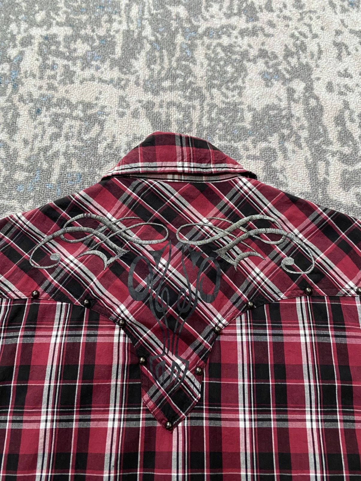In The Attic In the attic tribal studed Shirt Size US L / EU 52-54 / 3 - 5 Thumbnail