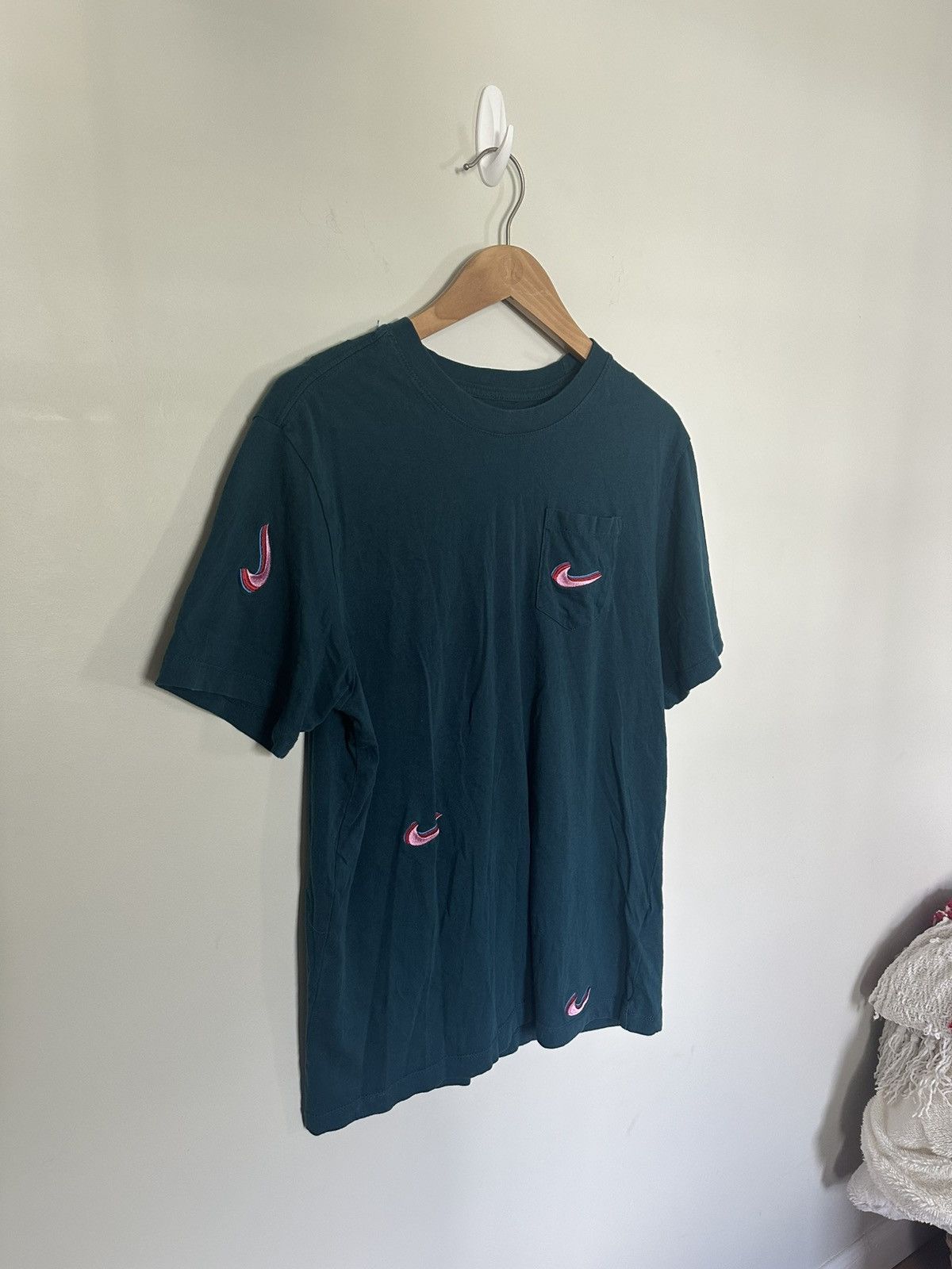 Nike × Parra Nike x Parra Tee Size US M / EU 48-50 / 2 - 2 Thumbnail