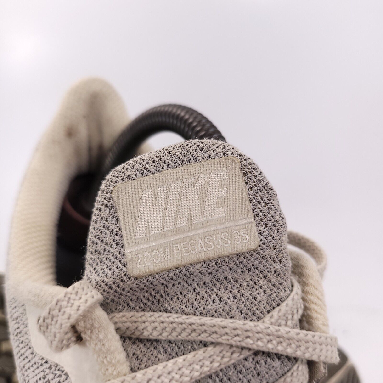 Nike Nike Zoom Pegasus 35 Shoe Women Size 9 942855-004 Gray White Size US 9 / IT 39 - 8 Thumbnail