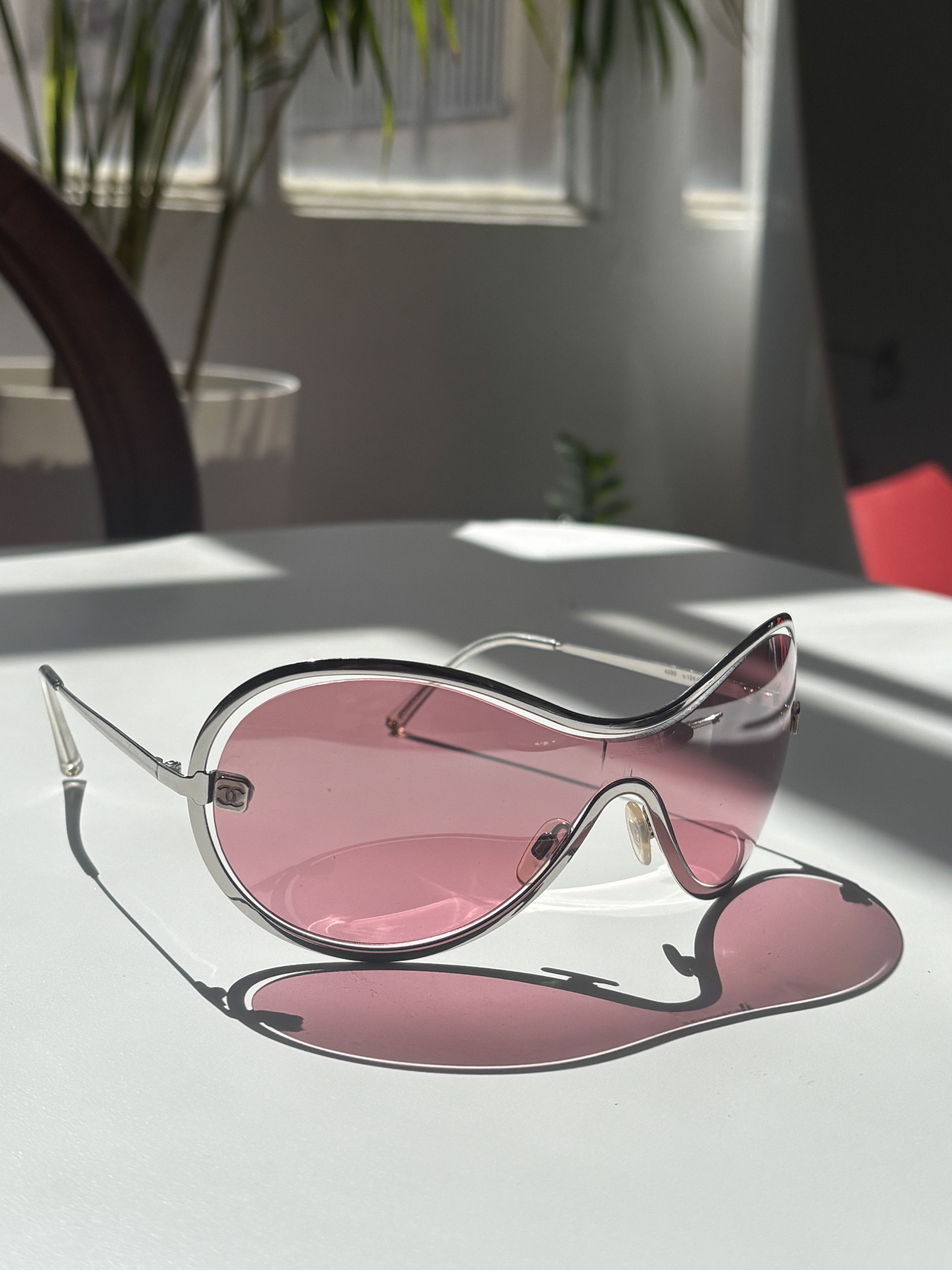 Chanel Chanel Sunglasses 4030 Rhinestone CC 4017 Rimless Vintage Size ONE SIZE - 3 Thumbnail