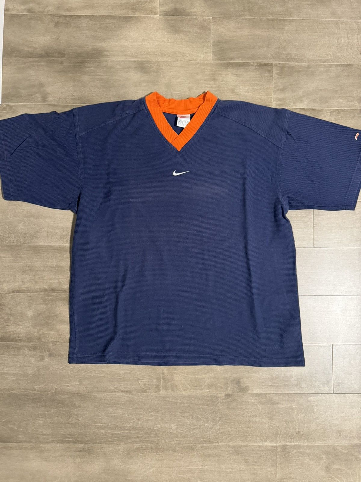 Nike × Vintage Vintage Nike V Neck Tee Size US XL / EU 56 / 4 - 1 Thumbnail