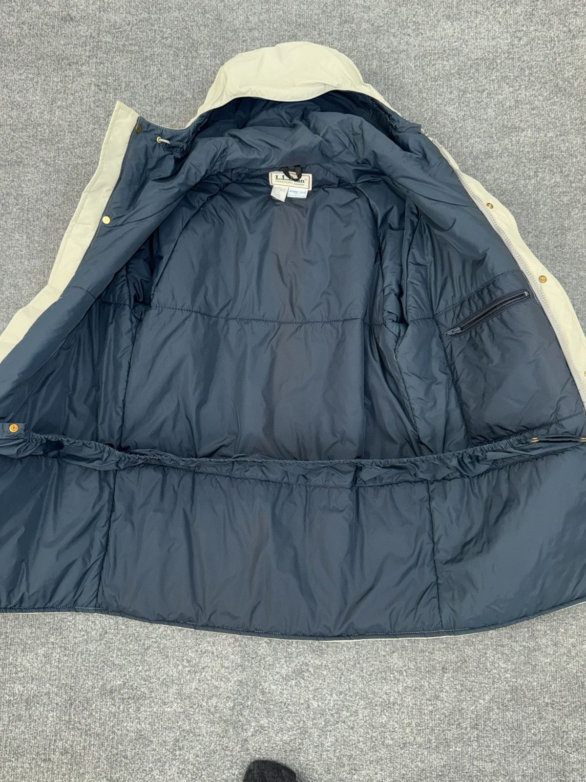 L.L. Bean Vintage L.L. Bean Gore-Tex Parka USA Made Cream M Size US M / EU 48-50 / 2 - 8 Thumbnail
